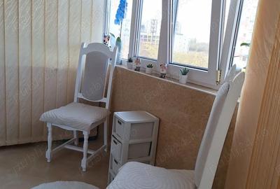 Apartament cu 3 camere decomandat în Drumul Taberei - 3
