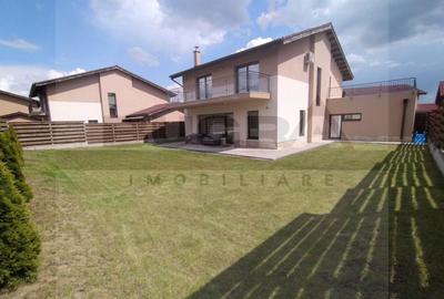Casă individuală cu 5 camere cu Canalizare în Gheorgheni - 1