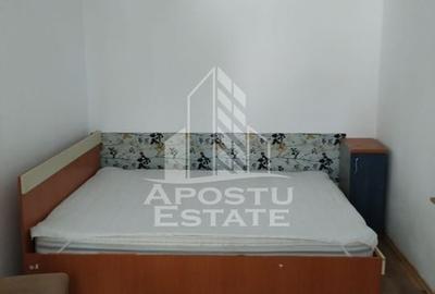 Apartament cu 2 camere, semidecomandat, etajul 2, zona Sagului