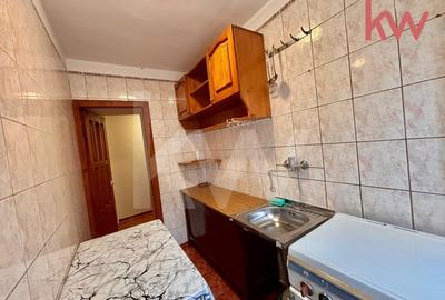 Apartament pentru inchiriat, 2 Camere, Etaj 1 - Craiovita Noua Apartament pentru inchiriat, 2 Camere, Etaj 1 - Craiovita Noua - 4