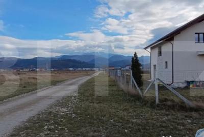 Teren de 1205 mp, în Zărnești - 6