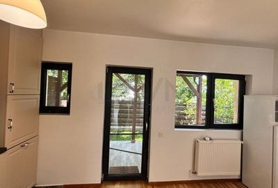 Casă individuală cu 4 camere cu Canalizare în Vest - 13