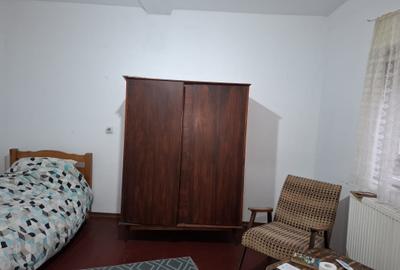 Casă individuală cu 12 camere cu Teren 207 Mp în Unirii - 6