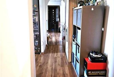 Apartament cu 3 camere semidecomandat, mobilat în Lipovei - 2