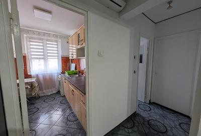 Apartament cu 2 camere decomandat în Orizont - 3