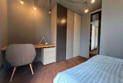 Apartament cu 3 camere semidecomandat, mobilat în Bună Ziua - 8