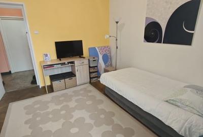 Apartament 4 camere, 2 bai, 70 mp - zona verde si linistita - 10