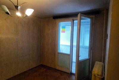 3 camere Titan - Barajul Lotru - 4 minutre metrou - 2