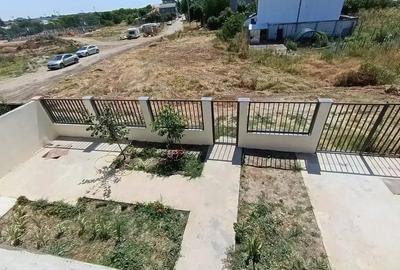 Vila Noua De Vanzare 4 Camere Afumati | Curte 300 MP - 14