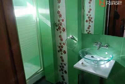 Apartament cu 2 camere nedecomandat, mobilat în Traian - 1