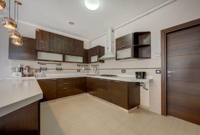 Apartament cu 3 camere decomandat, mobilat în Exterior Nord - 32