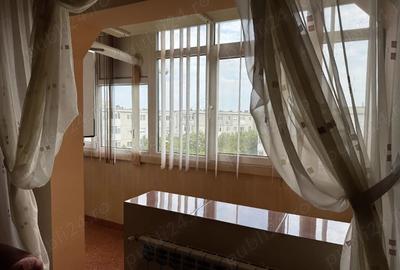 Apartament 4 camere, 2 balcoane, 2 grupuri sanitare - 8