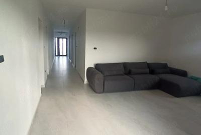 Casă cu Teren 1100 Mp în Mândruloc - 6
