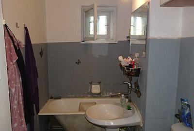 Vand apartament cu 2 camere in Deva, zona ultracentrala (Piata), 49 mp - 3