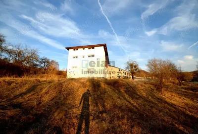 Valcea - Perisani, Pensiune P+1+m, 11 Camere 9 Bai, 4853 Mp Teren Valcea - Perisani, Pensiune P+1+m, 11 Camere 9 Bai, 4853 Mp Teren - 5