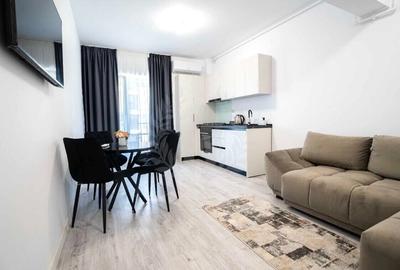 Apartament cu 2 camere, mobilat în Central