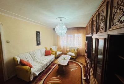 Apartament cu 3 camere decomandat în Central - 2