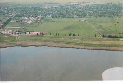 Teren de 124569 mp, în Ceacu - 5