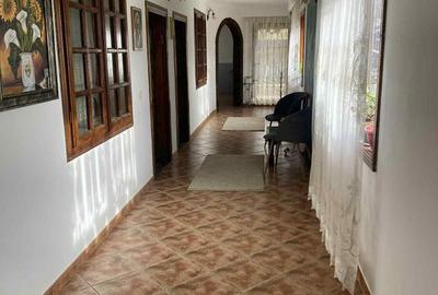 Casă cu 4 camere cu Teren 1400 Mp în Costache Negri - 8
