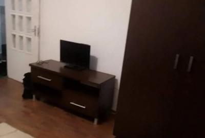 1 camera in zona Garii - 2