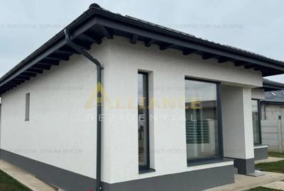 Apartament cu 3 camere decomandat în Berceni - 3