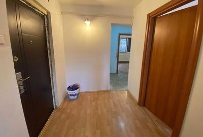 Apartament cu 2 camere decomandat în Calea București - 5
