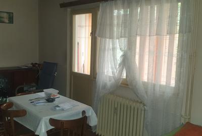 Se vinde in Nord apartament semidecomandat cu doua camere  pret 48000 euro neg - 4