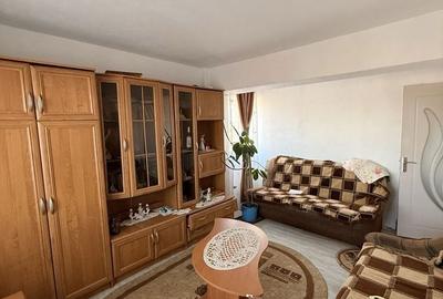 Apartament cu 3 camere decomandat în Central - 8