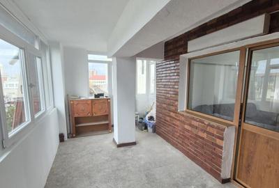 Apartament 3 camere - zona Casei de Cultura - 14