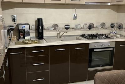 Apartament cu 2 camere decomandat în Central - 2