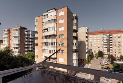 Apartament cu 3 camere decomandat în Dragoș Vodă - 11