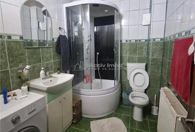 Casa P+E, teren 308 mp, pretabila - clinica, birouri, locuinta - 1 Mai - 3