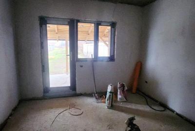 Casă cu 3 camere cu Teren 500 Mp în Letea Veche - 9