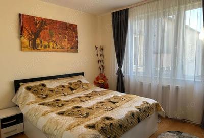 Apartament cu 3 camere decomandat în Decebal - 2