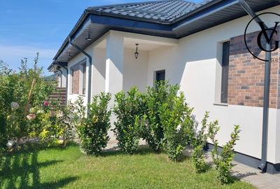 Casă individuală cu 4 camere cu Canalizare în Corbeanca - 1