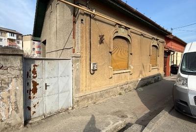 Casă individuală cu 3 camere cu Canalizare în Vest - 1