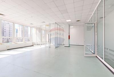 Birou, de 513 mp, în Centrul Civic - 1