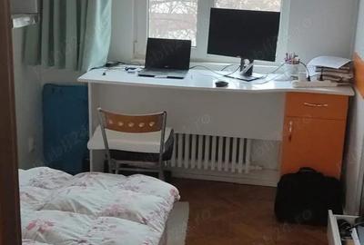 Apartament cu 3 camere semidecomandat în Gorjului - 3
