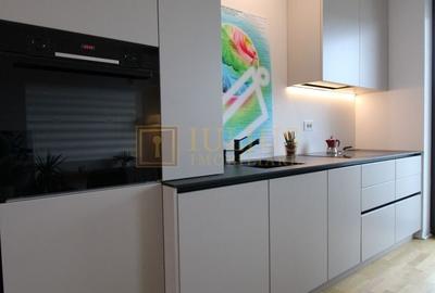 Apartament cu 3 camere semidecomandat, mobilat în Central - 5