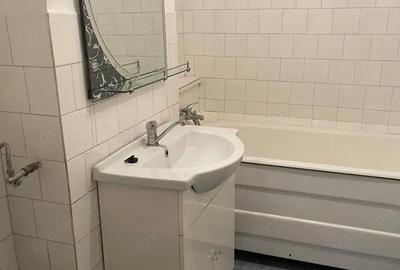 Garsonieră decomandată în Medicină - 1