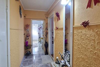 Apartament cu 4 camere decomandat, mobilat în Micro 39 - 3