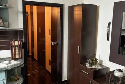 3 camere, decomandat | centrala proprie | mobilat | zona excelenta - 4