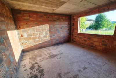 Casă cu 5 camere cu Teren 350 Mp în Lunca Cetățuii - 8