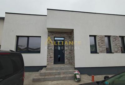 Casă individuală cu 4 camere cu Teren 353 Mp în Berceni - 2