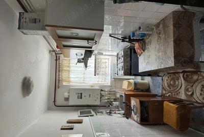 Apartament cu 3 camere decomandat în Caracal - 5