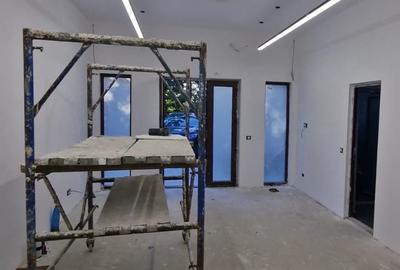 Spatiu comercial de inchiriat - 15