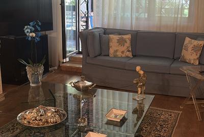 Apartament cu 3 camere decomandat în Calea Călărașilor