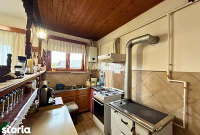 Casă cu 3 camere cu Teren 900 Mp în Central - 4