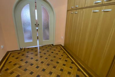 Garsonieră decomandată, mobilată în Dacia - 18