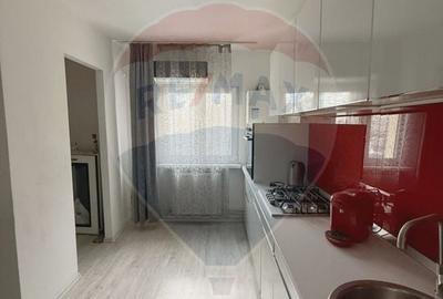 Apartament cu 4 camere decomandat, mobilat în 1 Mai - 7